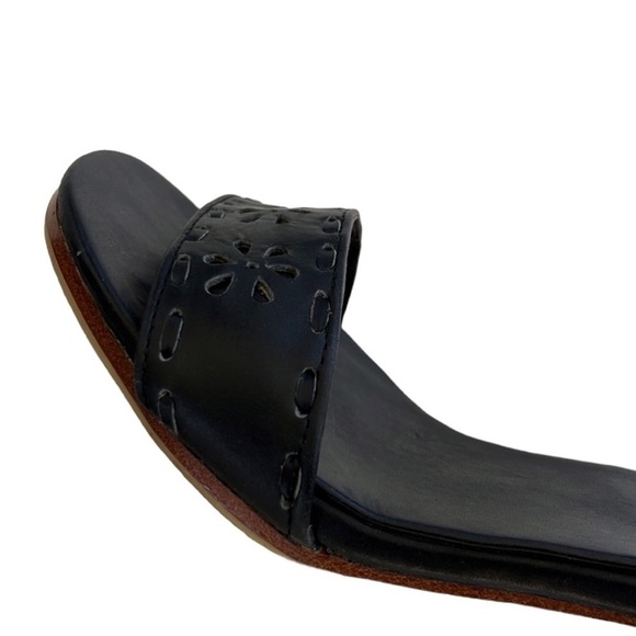 EUC ELF Leather Heeled Whipstitch Sandals Black Size 7.5 - Picture 4 of 10